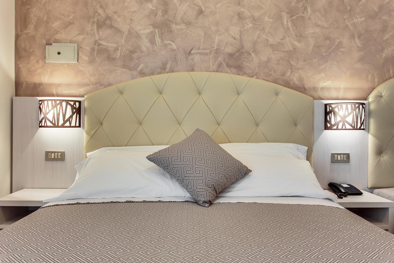 Hotel Dolcevita Cesenatico Zimmer foto